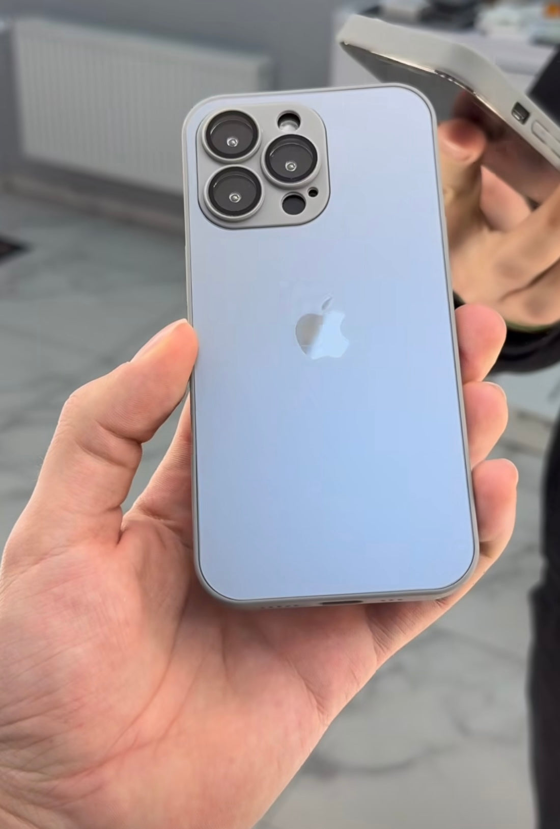 Titanium Edge: Strong & Stylish Phone Case