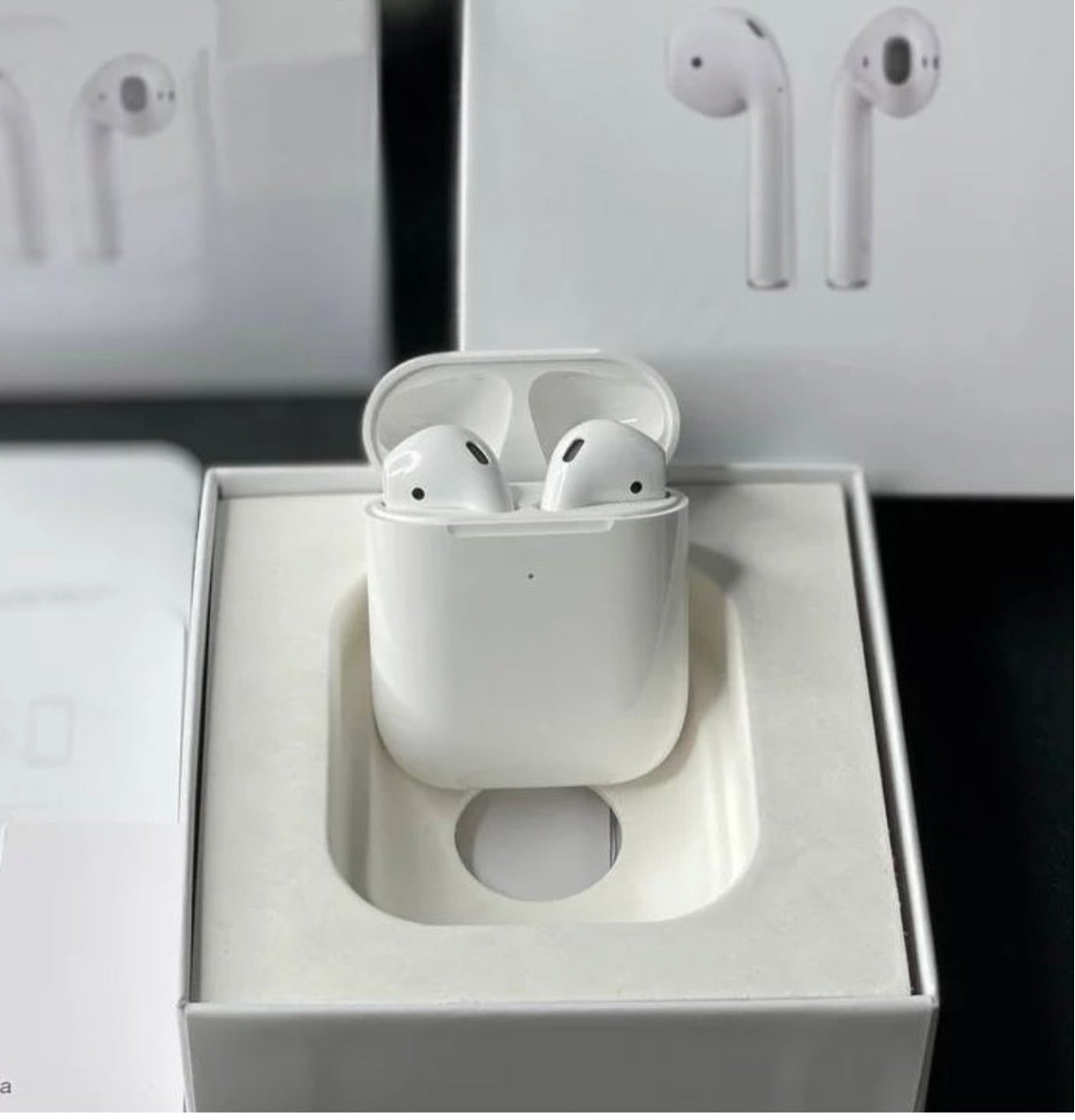 Stylish Wireless Earbuds - Crystal Clear Sound 50% OFF