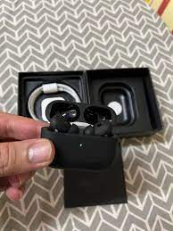 Sleek AirPods Pro: Black Edition - Sound Perfection 50% OFF