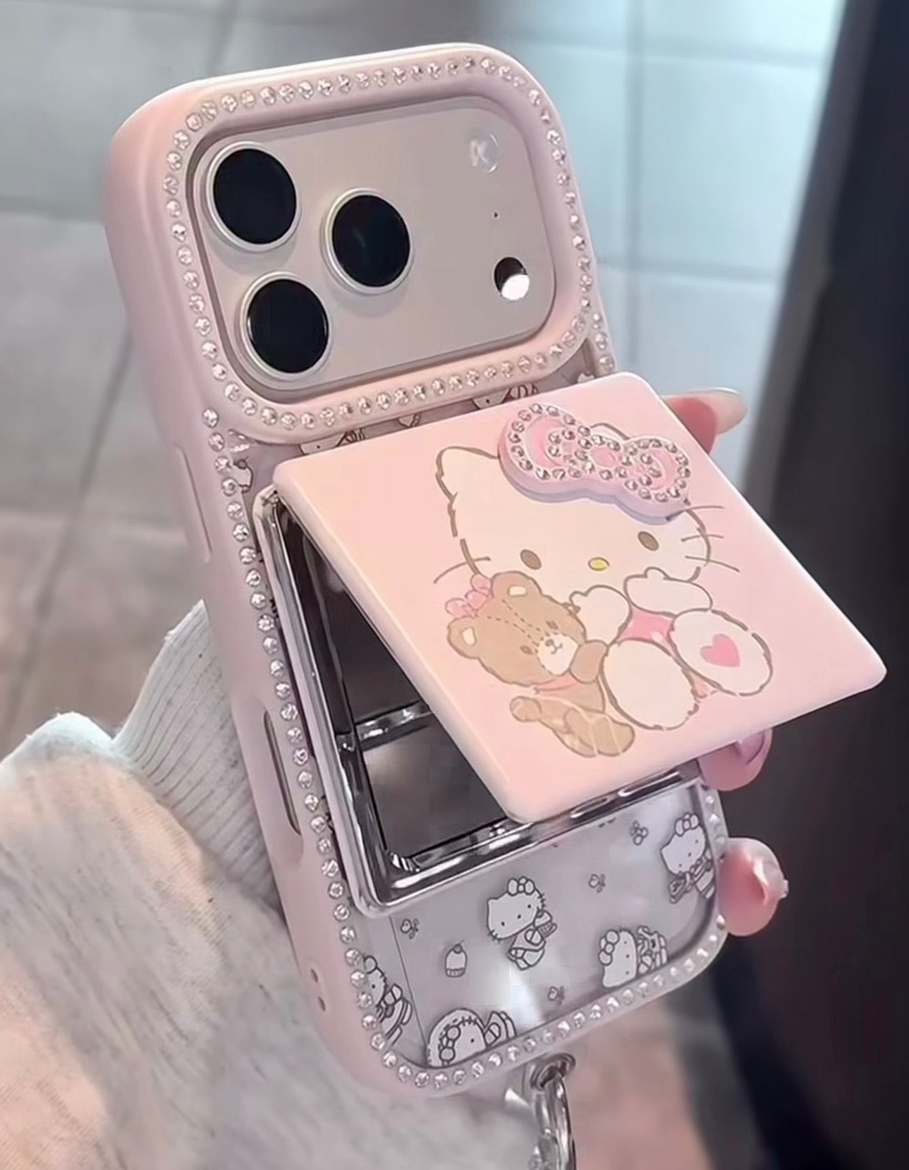 Premium Diamond Mirror Hello Kitty Bow Case