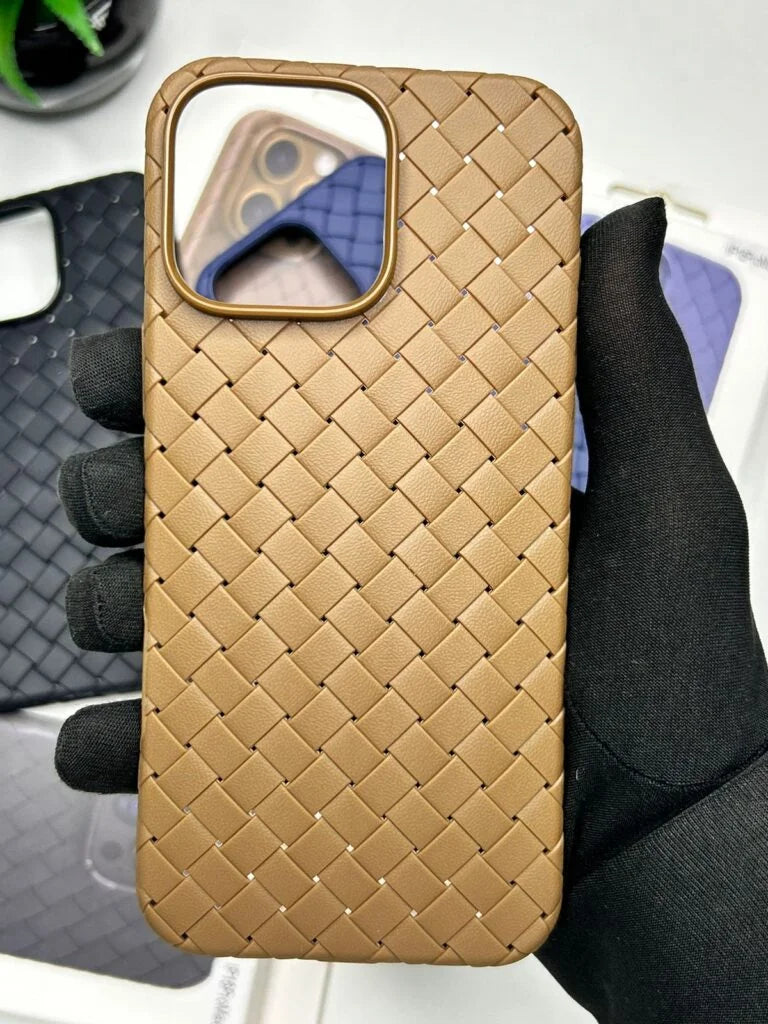 16 Pro Max Soft Woven Trendy Super Quality Case